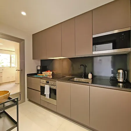 Apartment Bayview By Nras